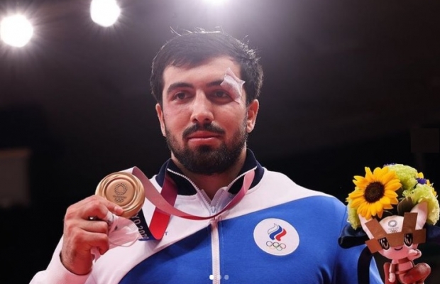 Нияз Ильясов выиграл бронзу Олимпиады по дзюдо, победив грузина Варлама Липартелиани